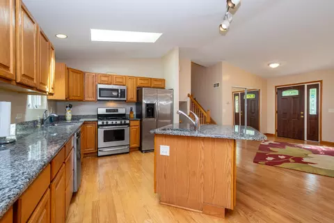 Kitchen - 36851 N Kerwin Ln, Ingleside, IL 60041 photo 1 of 3