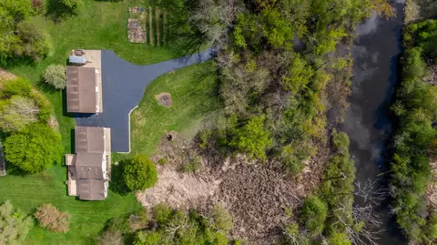 View/Area - 36851 N Kerwin Ln, Ingleside, IL 60041 photo 2 of 5