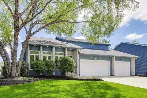 384 Du Pahze St, Naperville, IL 60565