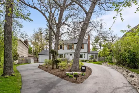 1541 Wilmot Rd, Deerfield, IL 60015