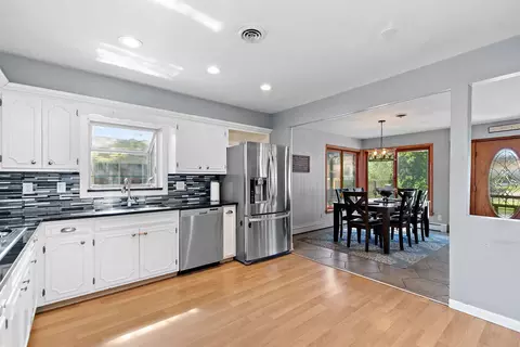 Kitchen - 3415 Venice Ave, Mchenry, IL 60050 photo 2 of 2