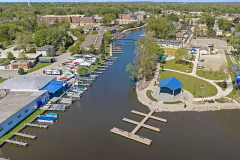 View/Area - 3415 Venice Ave, Mchenry, IL 60050 photo 8 of 15