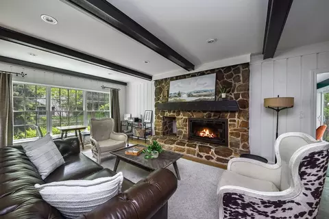 Living - 707 Gary Ct, Wheaton, IL 60187 photo 1 of 5