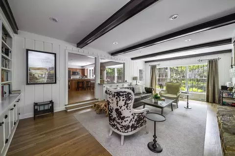 Living - 707 Gary Ct, Wheaton, IL 60187 photo 3 of 5