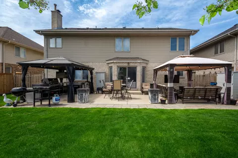 Exterior - 541 N 4th Ave, Addison, IL 60101 photo 8 of 8