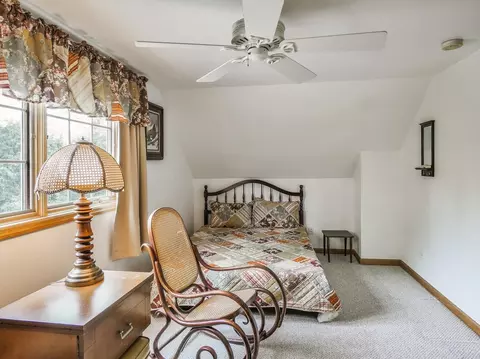 Bedroom - 140 Eagle Point Rd, Fox Lake, IL 60020 photo 5 of 7
