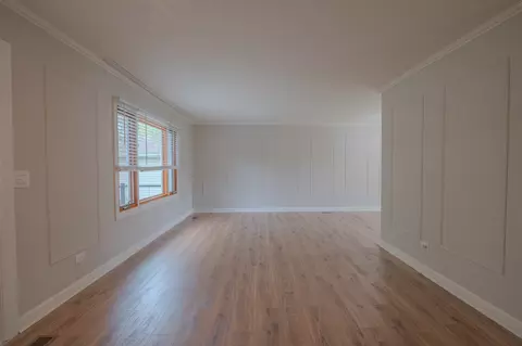 Living - 106 S Elroy Ave, Bartlett, IL 60103 photo 1 of 4