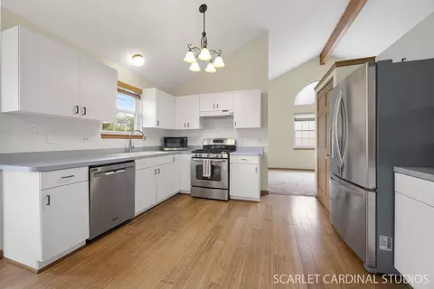 Kitchen - 91 Forestview Ln, Aurora, IL 60502 photo 1 of 2