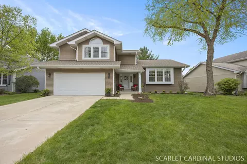 91 Forestview Ln, Aurora, IL 60502