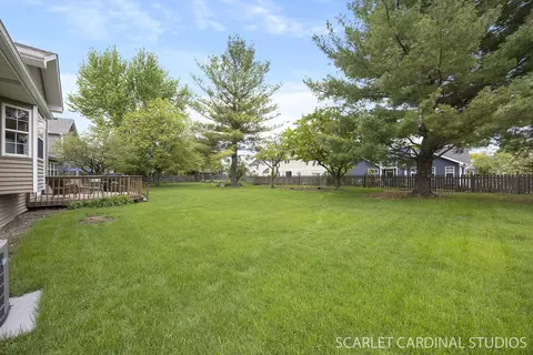 Exterior - 91 Forestview Ln, Aurora, IL 60502 photo 4 of 4
