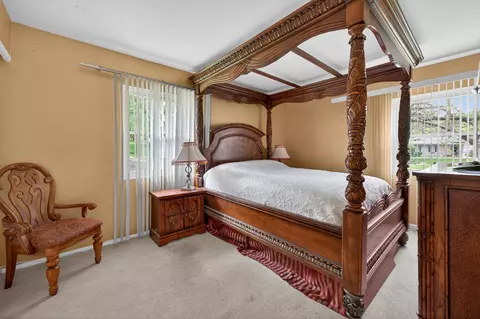 Bedroom - 849 Hemlock Dr, Sleepy Hollow, IL 60118 photo 3 of 6