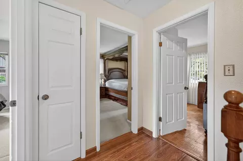Entry Way - 849 Hemlock Dr, Sleepy Hollow, IL 60118 photo 4 of 4