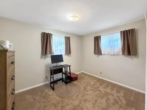 Bedroom - 1411 Mark Dr, Freeport, IL 61032 photo 2 of 4