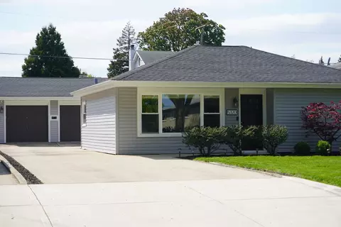 5320 S Madison Ave, Countryside, IL 60525