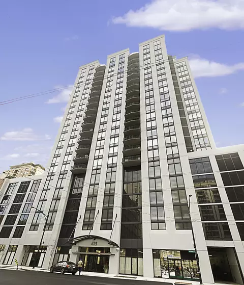 435 W Erie St #1306, Chicago, IL 60654
