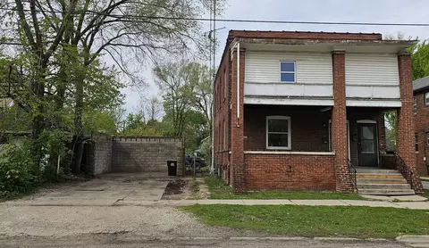 912 18th Ave, Rockford, IL 61104