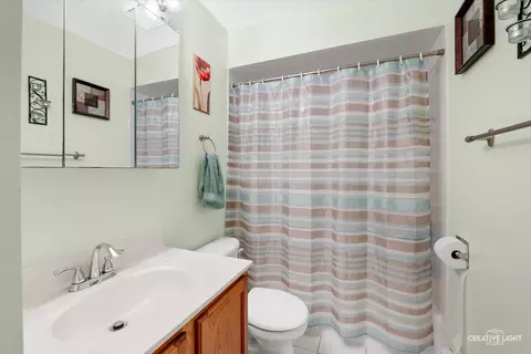 Bath - 19330 Wolf Rd #9, Mokena, IL 60448 photo 1 of 1