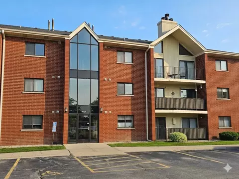 6624 Martin France Cir #3B, Tinley Park, IL 60477