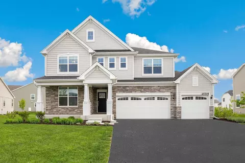 25705 W Rocky Creek Rd, Plainfield, IL 60586