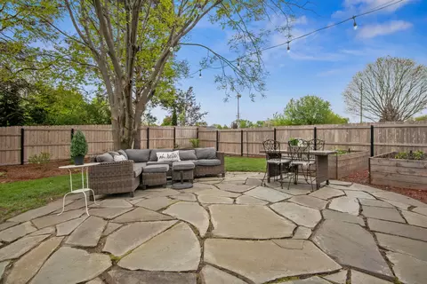Exterior - 364 Millwood Dr, Bartlett, IL 60103 photo 2 of 5
