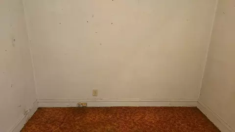 Bedroom - 7627 S Bennett Ave, Chicago, IL 60649 photo 1 of 4