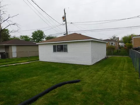Exterior - 15314 Evers St, Dolton, IL 60419 photo 4 of 4