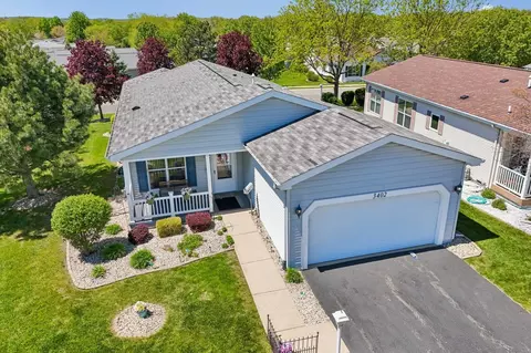 3402 Stretch Run Rd, Grayslake, IL 60030
