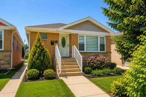 7309 W Pensacola Ave, Norridge, IL 60706