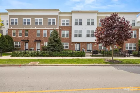 3547 Mulligan Dr #3547, Woodridge, IL 60517