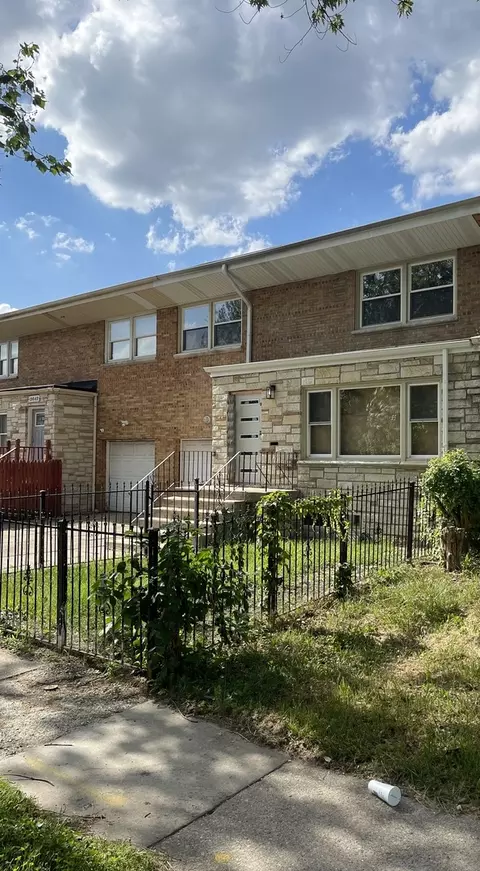 2646 E 77th St, Chicago, IL 60649 photo 6