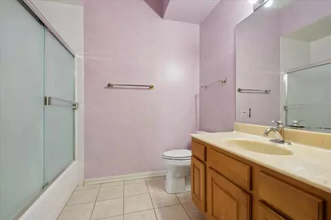 Bath - 435 William St #802, River Forest, IL 60305 photo 2 of 2
