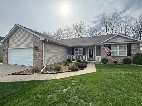 541 Hollyberry Ln, Bourbonnais, IL 60914