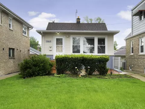 7317 W Pensacola Ave, Norridge, IL 60706