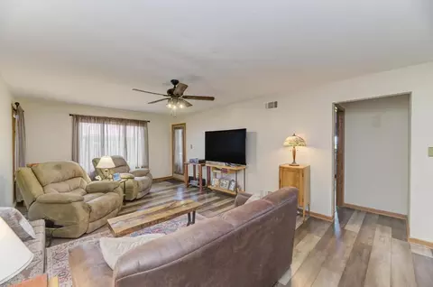 Living - 104 N Cedar St, Gardner, IL 60424 photo 1 of 2