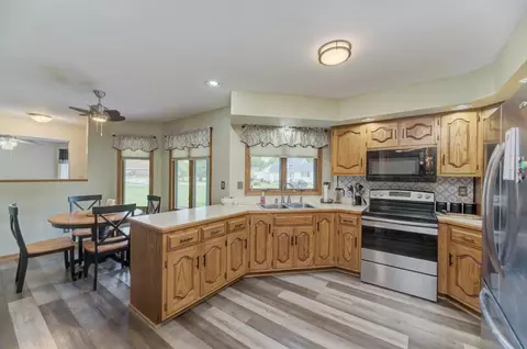 Kitchen - 104 N Cedar St, Gardner, IL 60424 photo 2 of 2