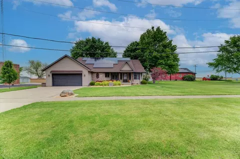 Other - 104 N Cedar St, Gardner, IL 60424 photo 1 of 6