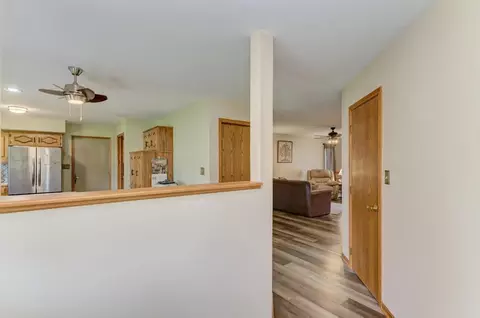 Entry Way - 104 N Cedar St, Gardner, IL 60424 photo 1 of 3