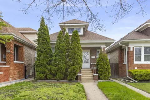 2831 N Kildare Ave, Chicago, IL 60641