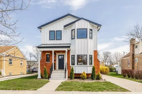 2247 S 6th Ave, North Riverside, IL 60546