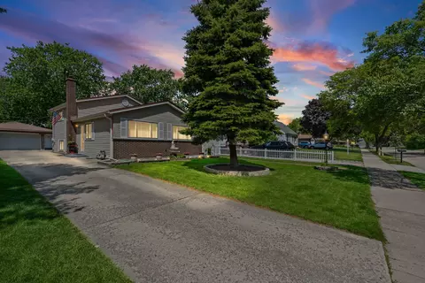 530 N Westwood Ave, Lombard, IL 60148