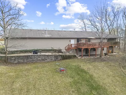 Exterior - 9001 E Mcevilly Rd, Minooka, IL 60447 photo 5 of 6