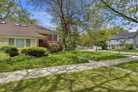 414 Barton Ave, Evanston, IL 60202
