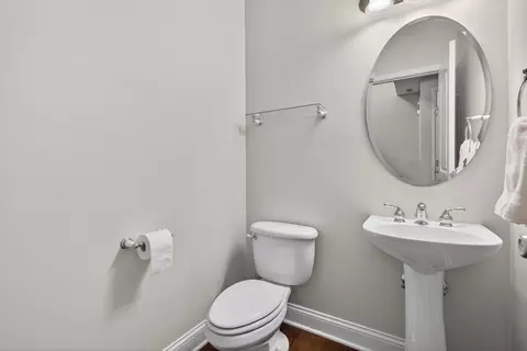 Bath - 316 Nicole Way, Itasca, IL 60143 photo 1 of 6