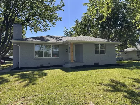 1500 S 14th St, Herrin, IL 62948