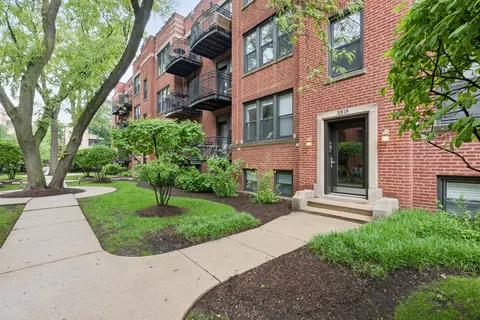 5919 N Paulina St #2W, Chicago, IL 60660