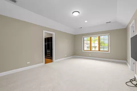 Bedroom - 267 9th St, Wheeling, IL 60090 photo 3 of 7