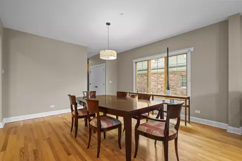 Dining - 267 9th St, Wheeling, IL 60090 photo 1 of 2