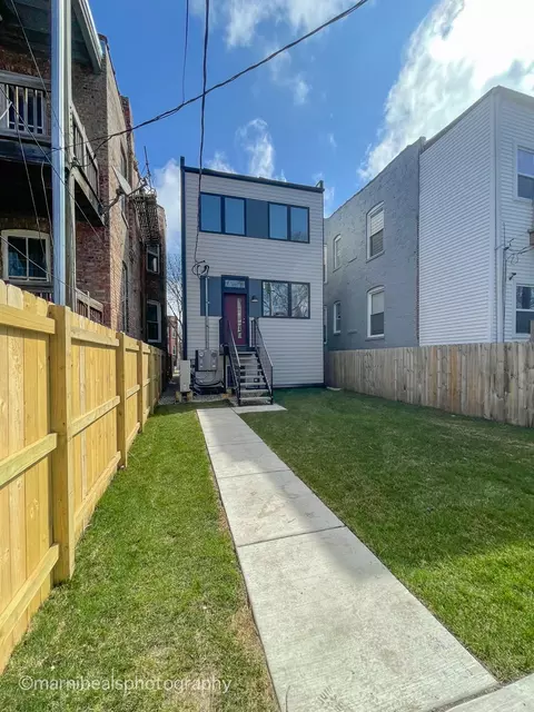 Exterior - 6320 S Champlain Ave, Chicago, IL 60637 photo 2 of 5