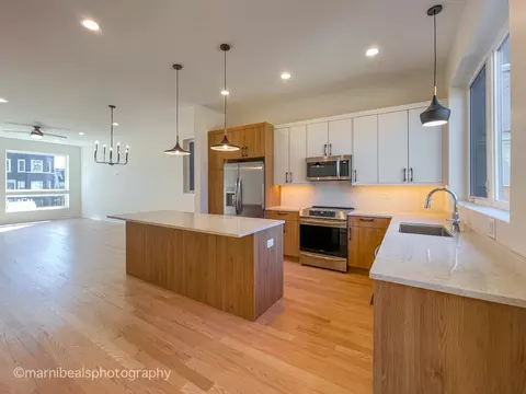 Other - 6320 S Champlain Ave, Chicago, IL 60637 photo 2 of 6