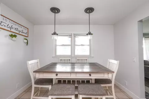 Dining - 540 Jonette Ave, Bradley, IL 60915 photo 2 of 2